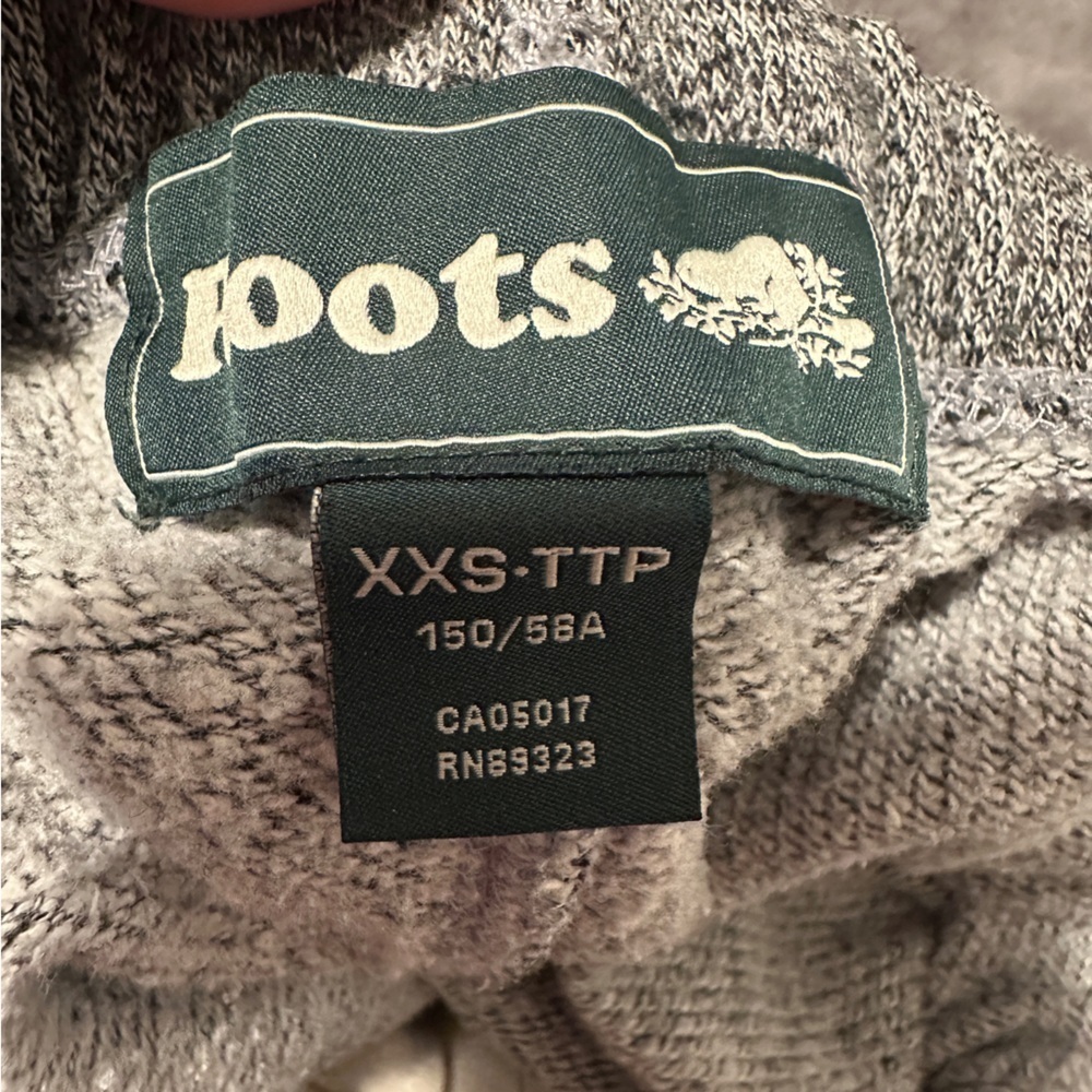 Roots Salt and Pepper Gray Jogger Style Sweatpants Size XXS Kids - Picture 11 of 11